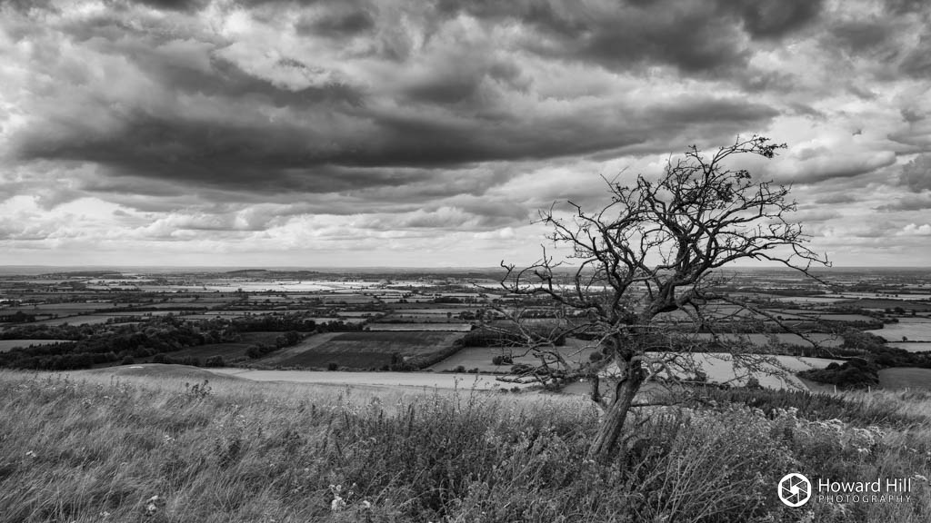 Uffington Castle on White Horse Hill Uffington Castle on White Horse Hill